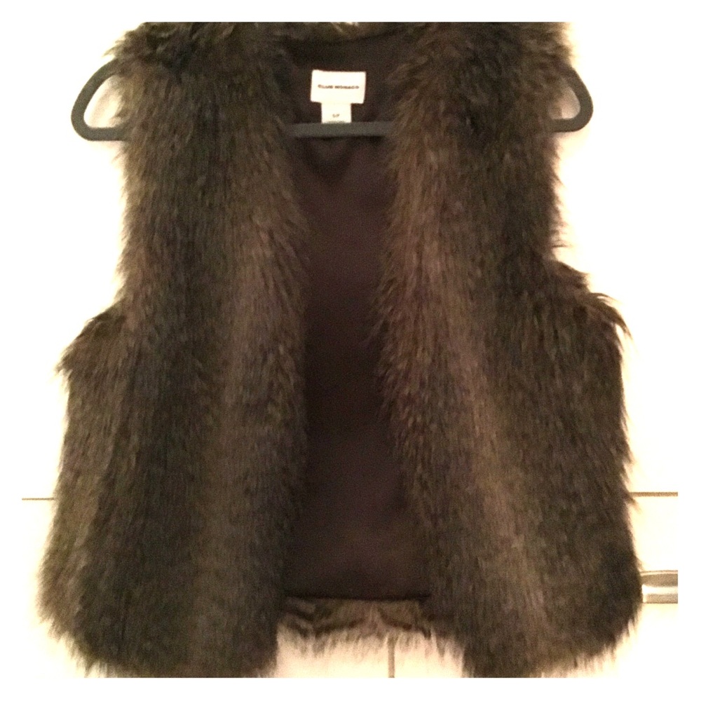 Club Monaco women’s vest